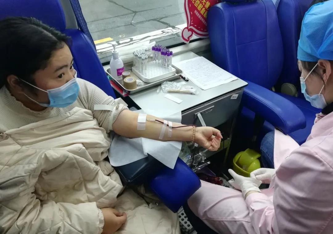 爱心献血，温暖中国，开云链接官网在行动！