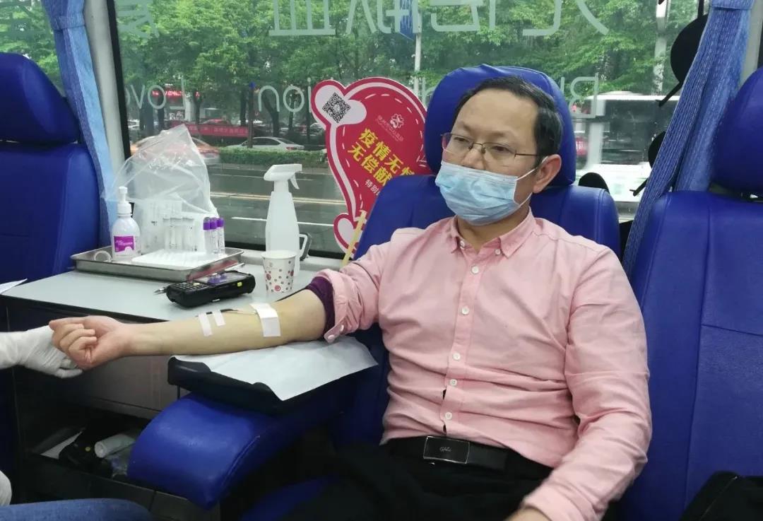 爱心献血，温暖中国，开云链接官网在行动！